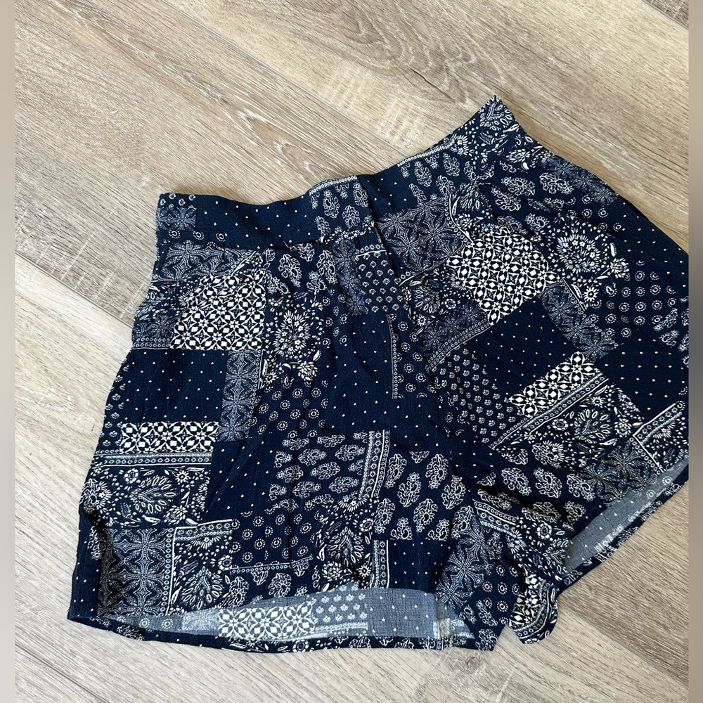 TopShop patterned shorts